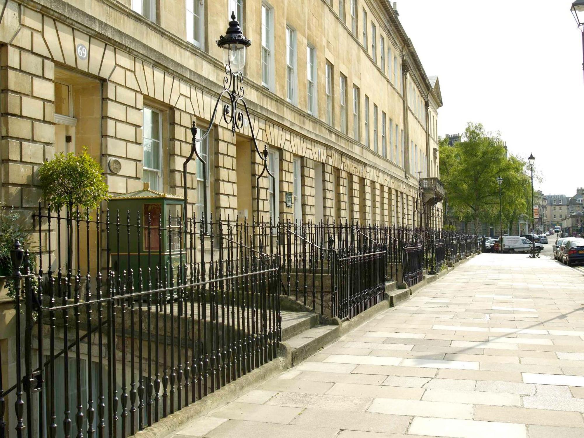 The Windsor Town House Hotel Bath Exterior photo